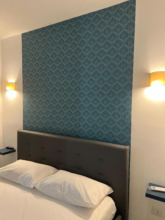 Cristiano Room เนเปิลส์ ภายนอก รูปภาพ