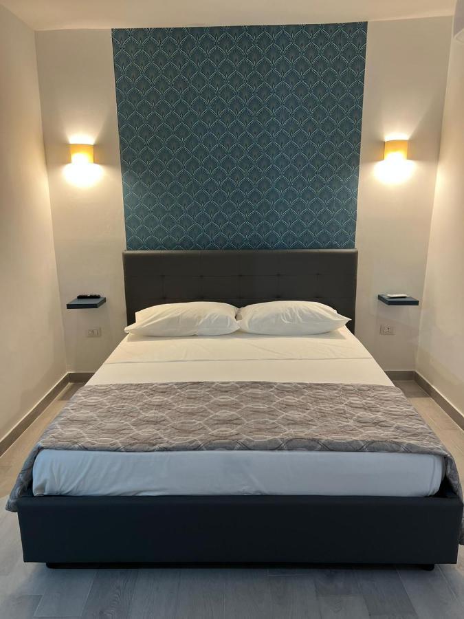 Cristiano Room เนเปิลส์ ภายนอก รูปภาพ